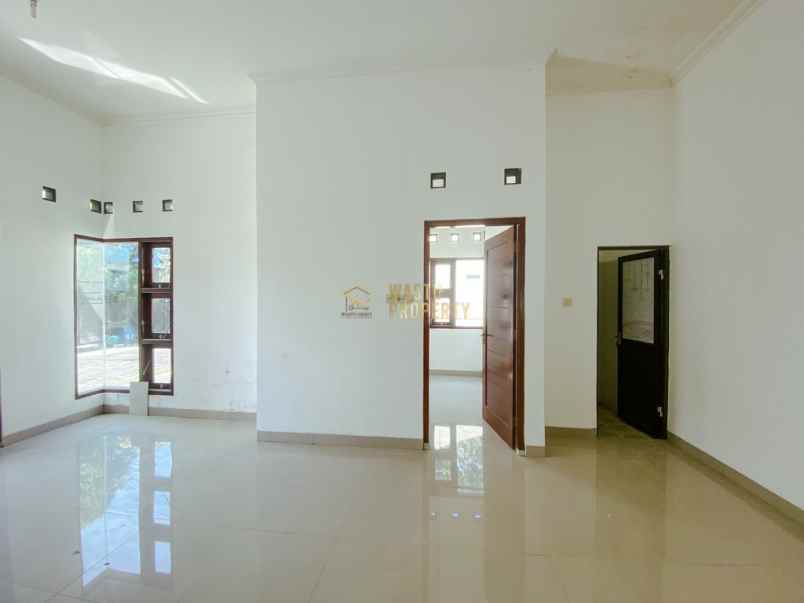 dijual rumah siap huni di sewon dekat ringroad