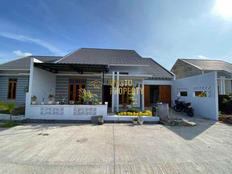 dijual rumah sidoluhur godean sleman