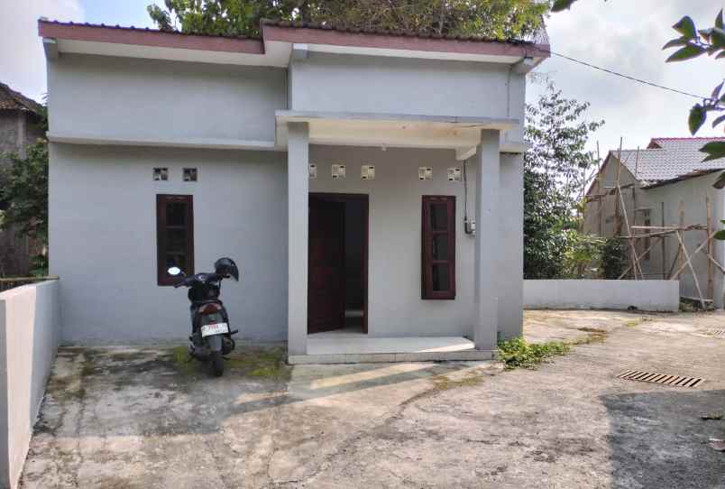 dijual rumah sindumartani