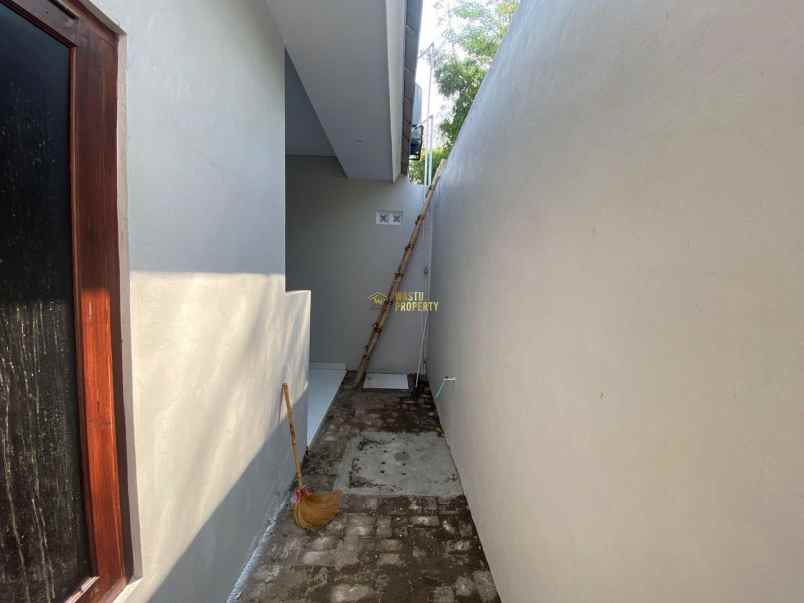 dijual rumah sindumartani kec ngemplak