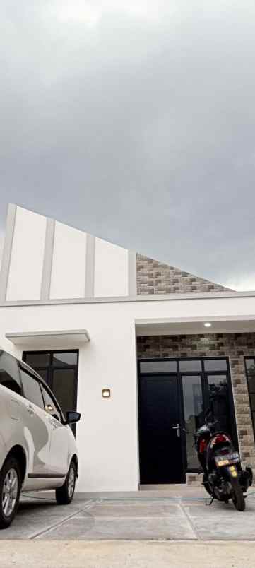 dijual rumah srengseng sawah jagakarsa