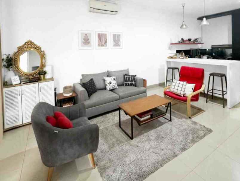 dijual rumah sukatani tapos depok