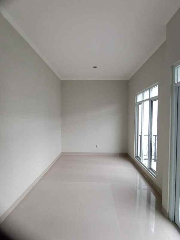 dijual rumah sukmajaya depok