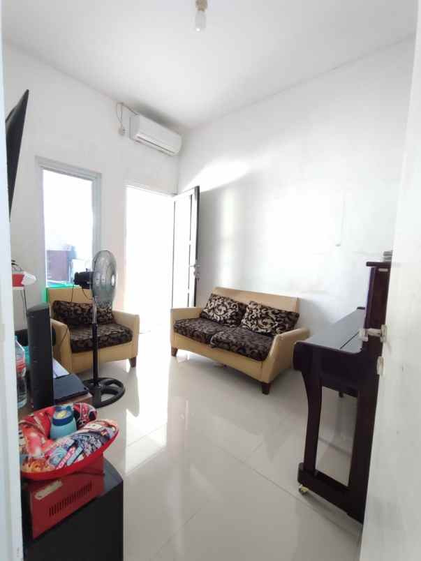 dijual rumah swp residence