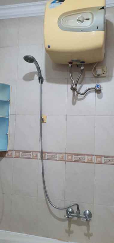 dijual rumah taman villa baru kota bekasi