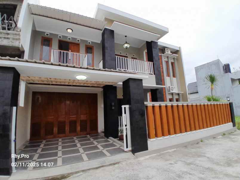 dijual rumah tamanmartani kalasan