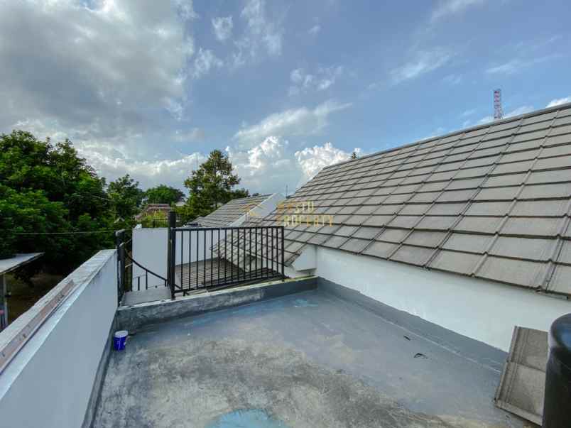 dijual rumah tamanmartani kec kalasan