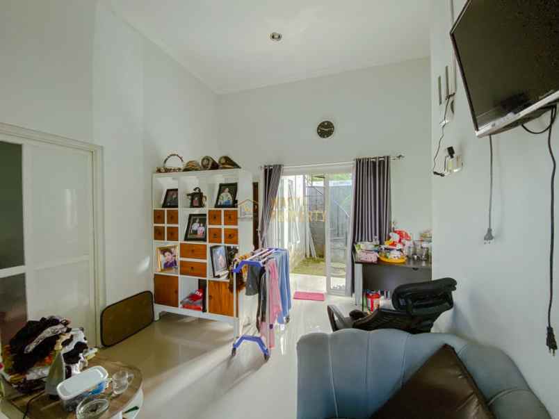 dijual rumah tamanmartani kec kalasan