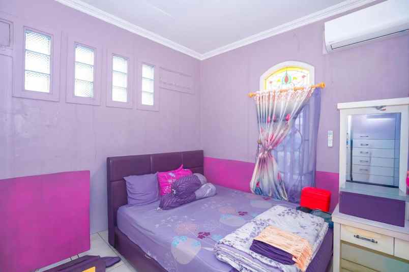 dijual rumah tanjung barat
