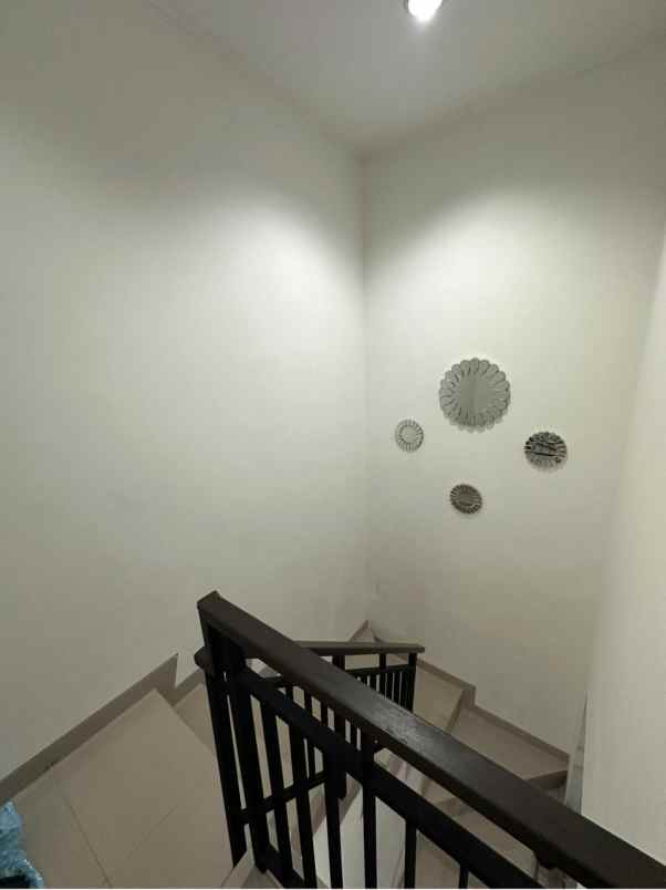 dijual rumah teluknaga kab tangerang