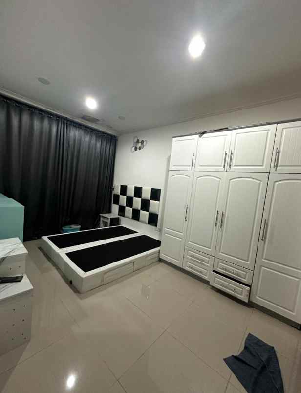 dijual rumah teluknaga kab tangerang