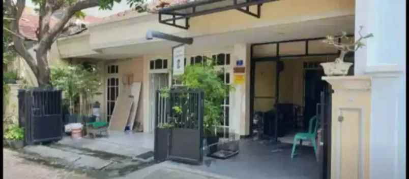 dijual rumah tenggilis mejoyo surabaya