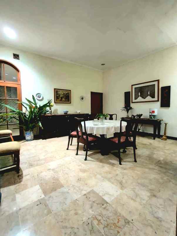 dijual rumah villa cinere mas pisangan