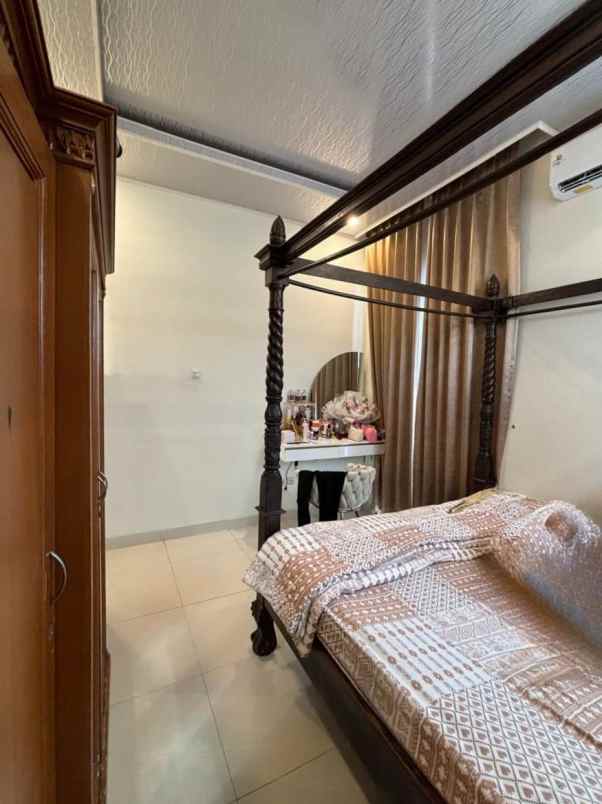 dijual rumah villa mutoara cibubur 2