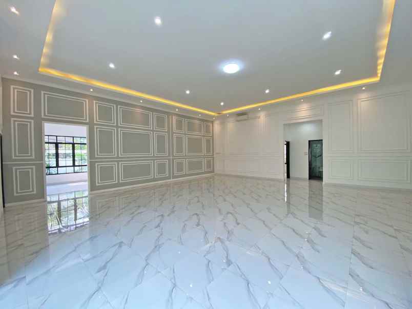 dijual rumah wijaya kusuma cilandak