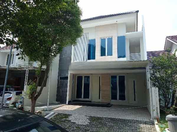 dijual rumah woodland citraland