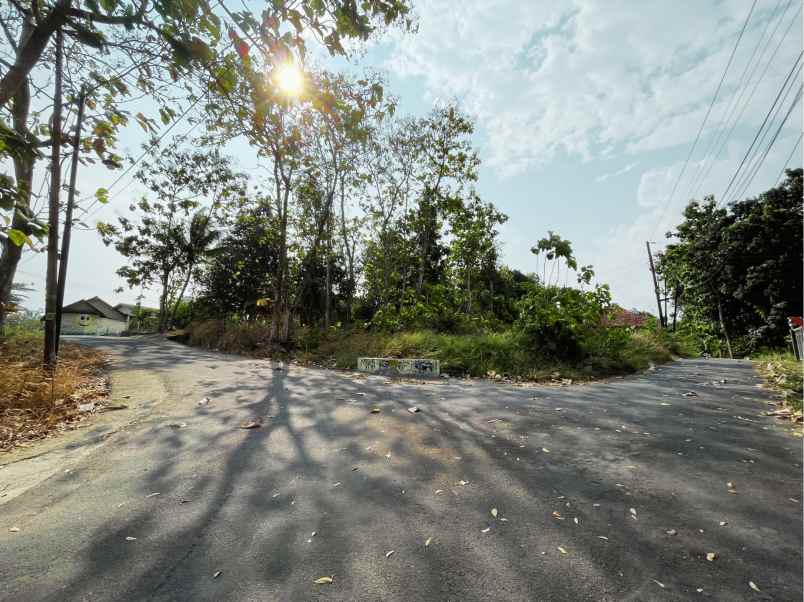 dijual tanah balecatur