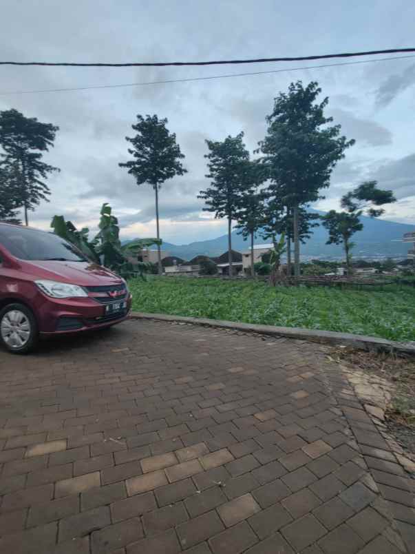 dijual tanah jl abdul gani atas