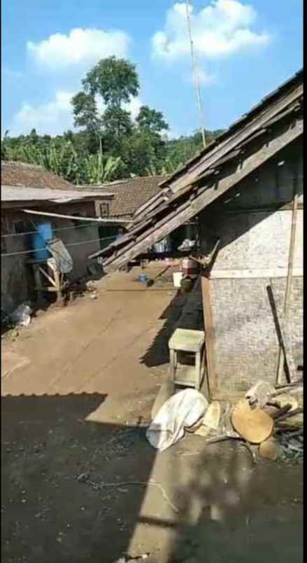 dijual tanah jl raya rancakalong