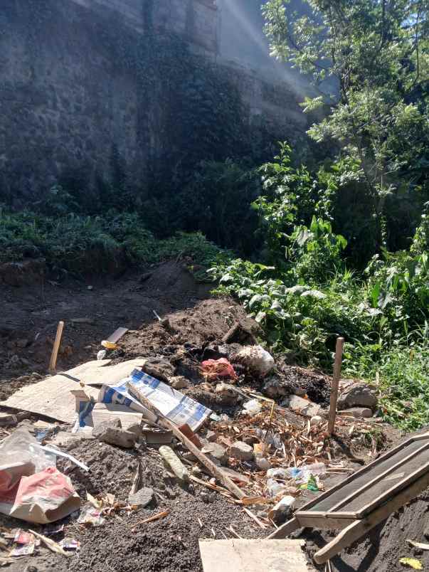 dijual tanah jl suradipa i