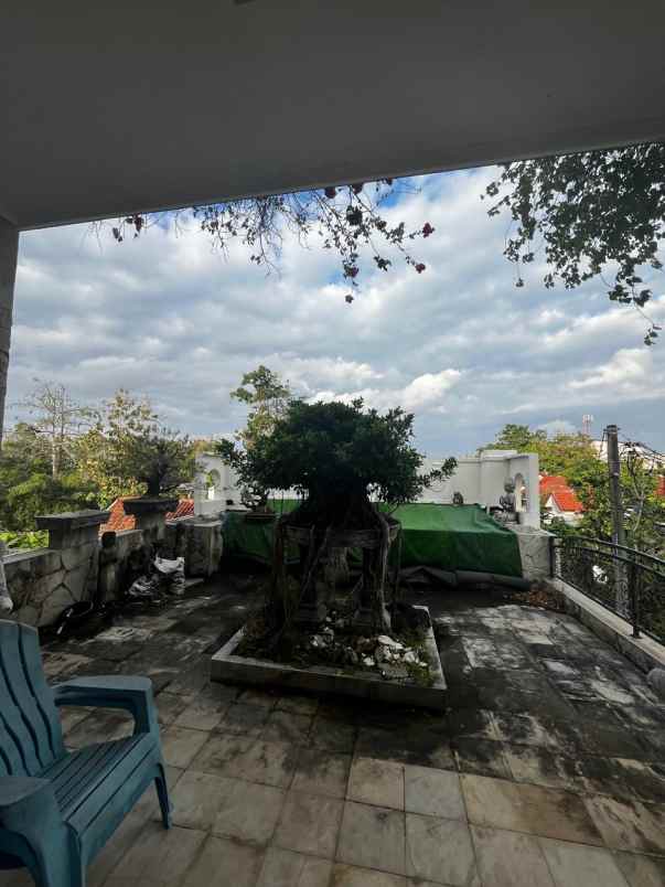 dijual villa jimbaran bali