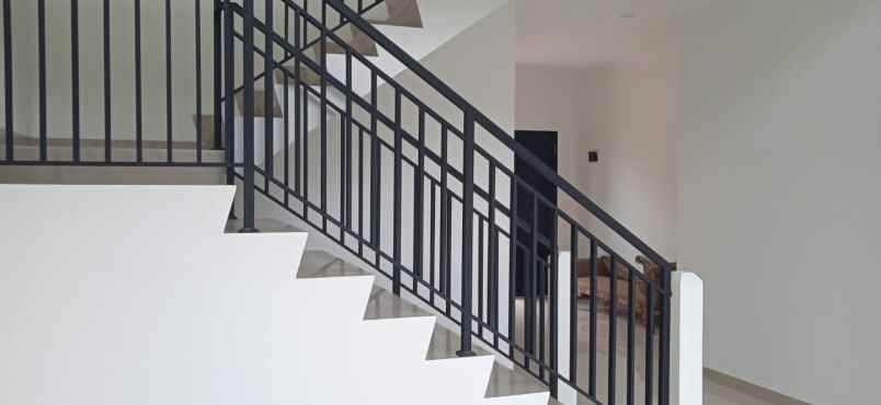 dijuql cepat rumah 2 lantai konsep villa sentul city