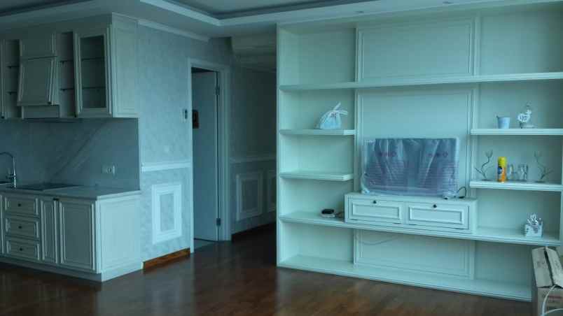 disewakan apartemen the via ciputra world surabaya