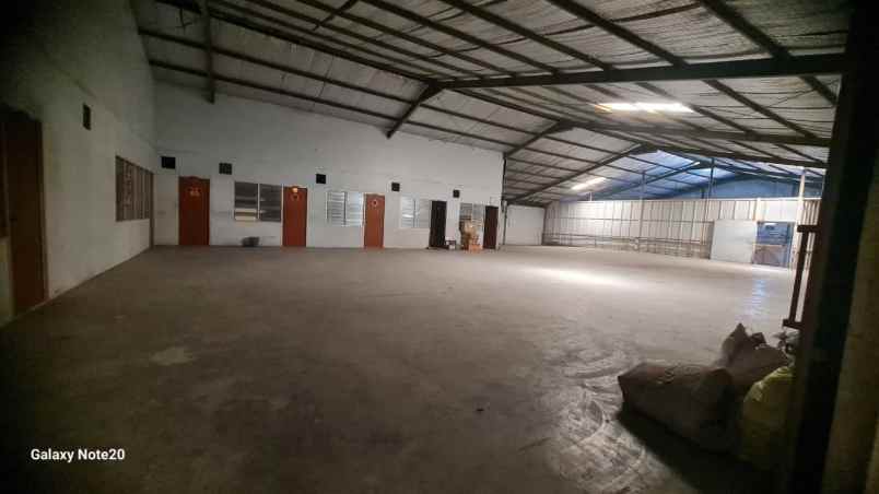 disewakan gudang di margomulyo surabaya