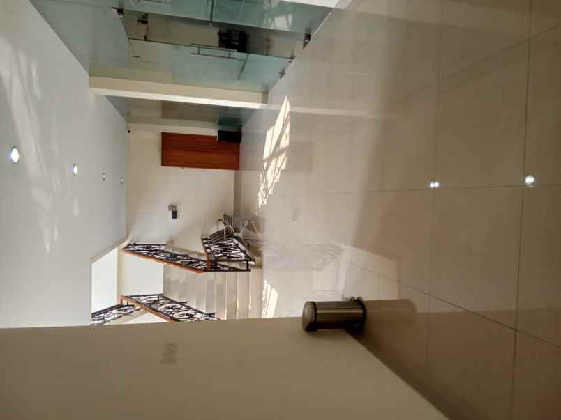 disewakan ruko gudang kantor jl jombang raya pondok