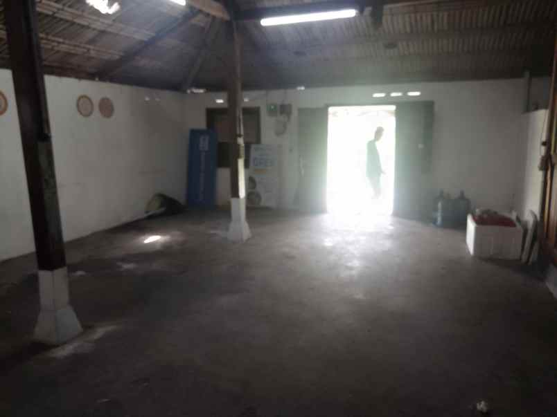 disewakan ruko gudang kantor jl sidomukti condongcatur