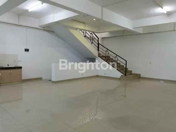 disewakan ruko gudang kantor taman villa baru pekayon