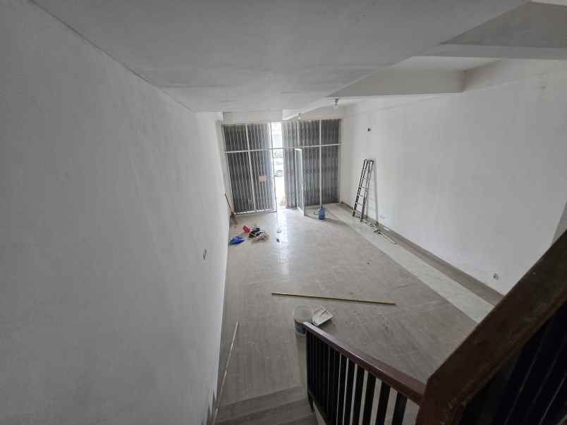 disewakan ruko strategis di talaga bestari tangerang