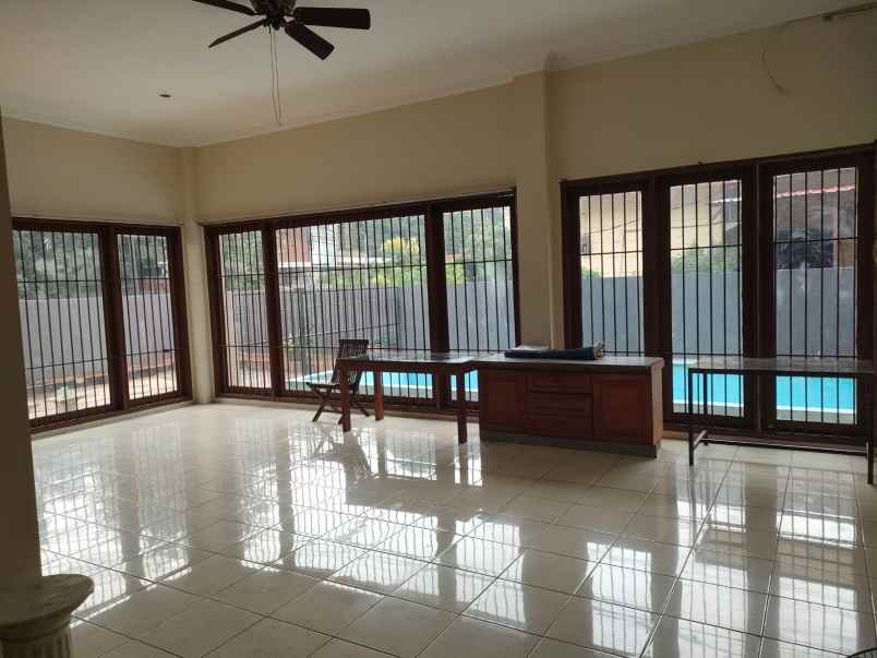 disewakan rumah kelapa gading