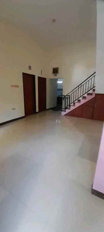 disewakan rumah keputih