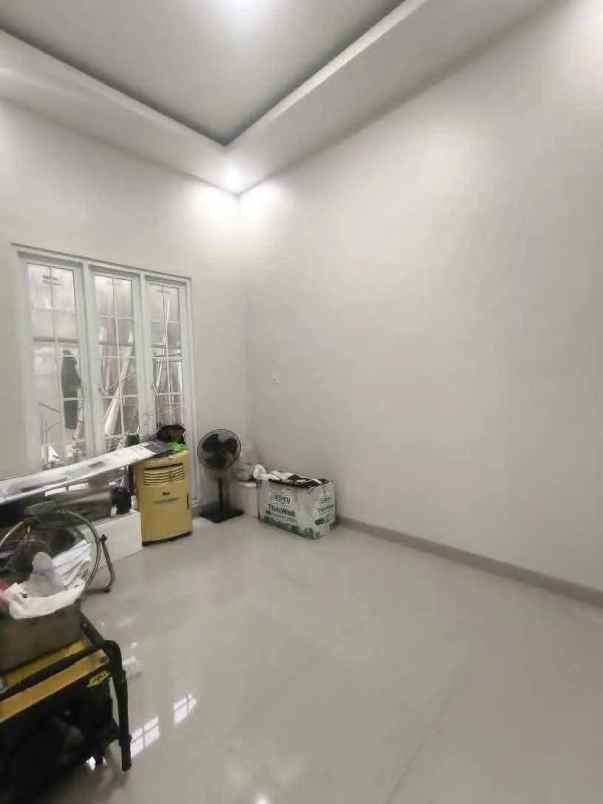 disewakan rumah ketintang