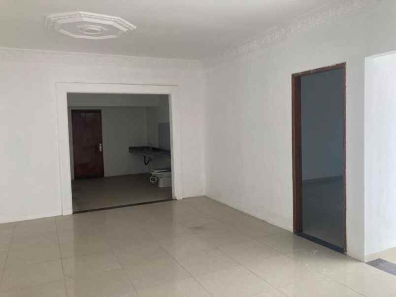 disewakan rumah manyar tirtoyoso