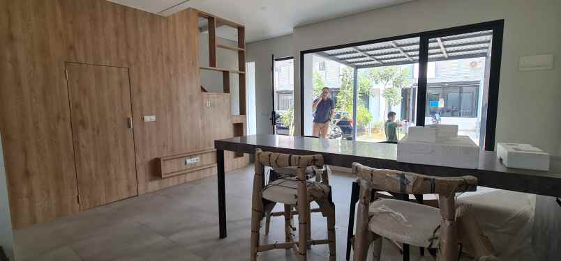 disewakan rumah minimalis di bsd siap huni