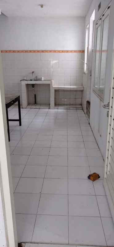 disewakan rumah perumahan jaya maspion