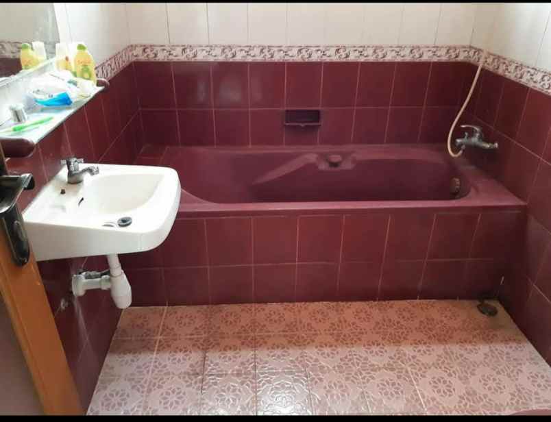 disewakan rumah tinggal area cigadung