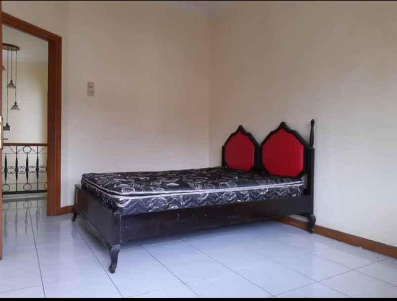 disewakan rumah tinggal area cigadung