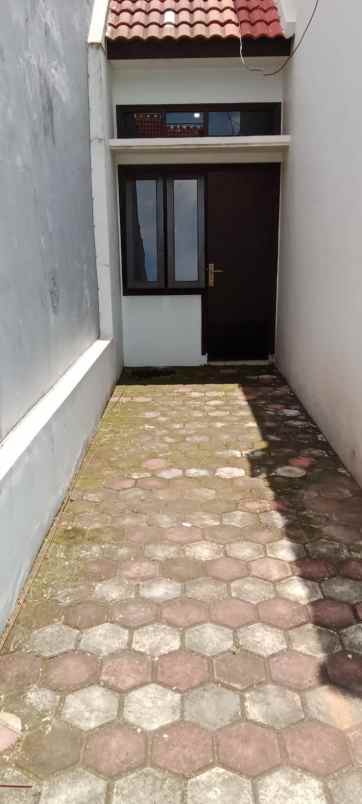disewakan rumah wiguna gununganyar