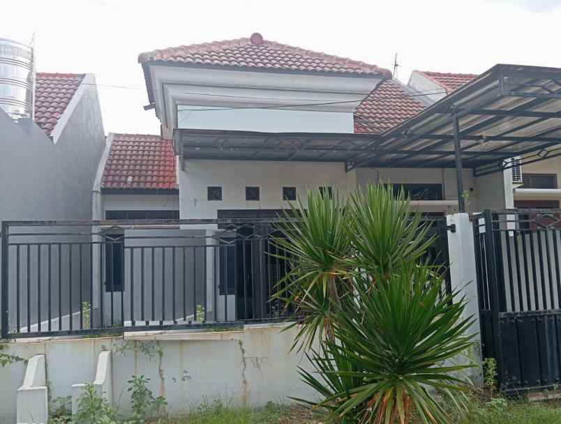 disewakan rumah wiguna gununganyar