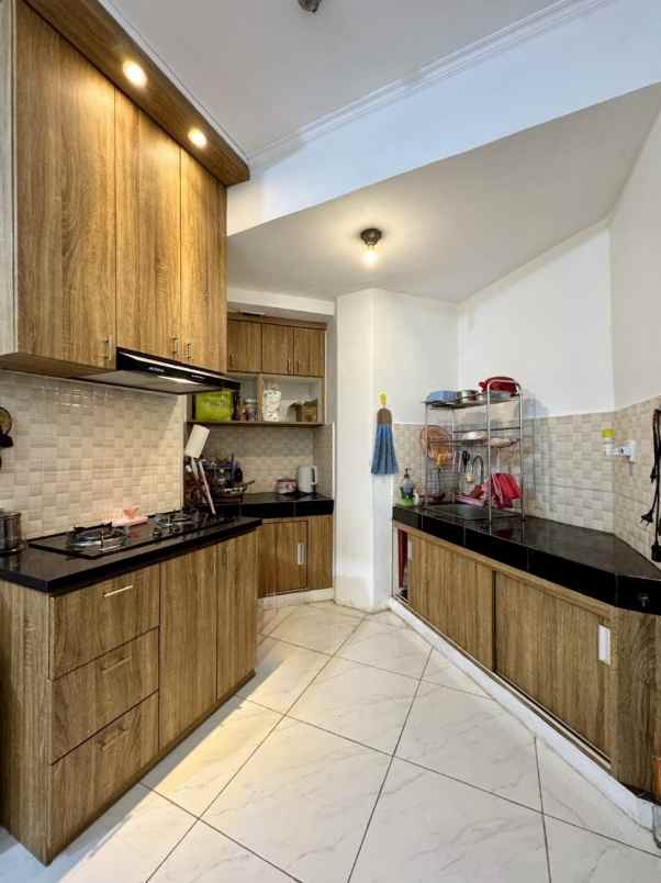 jual dibawah njop apartemen mediterania gajah mada