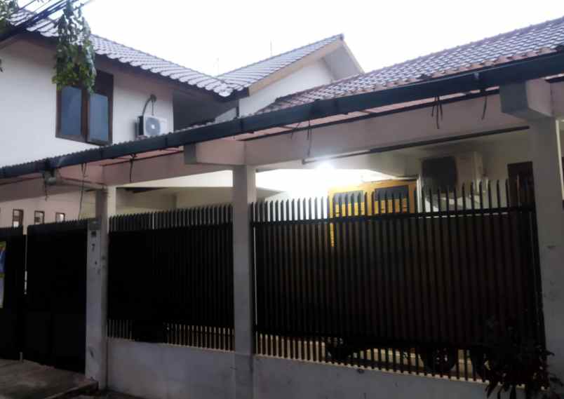 jual rumah cikoko barat pancoran jakarta selatan