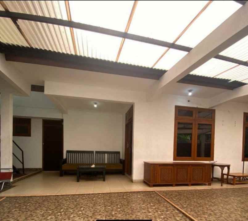 jual rumah cikoko barat pancoran jakarta selatan
