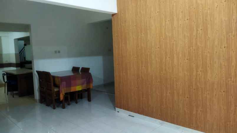 jual rumah cikoko barat pancoran jakarta selatan