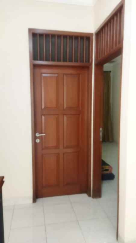 jual rumah cikoko barat pancoran jakarta selatan