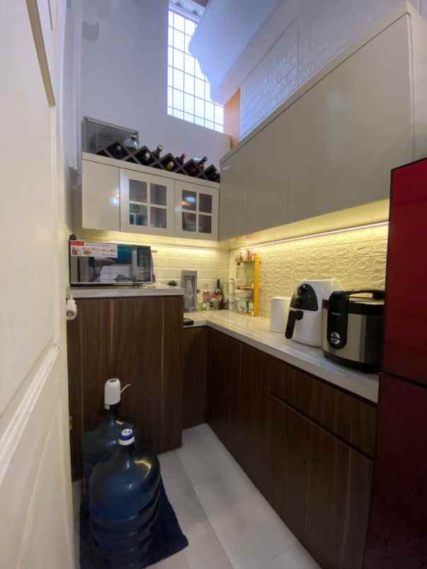 jual rumah omaha village gading serpong