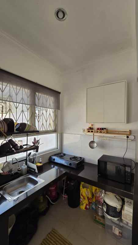 jual rumah siap huni lokasi strategis beji depok