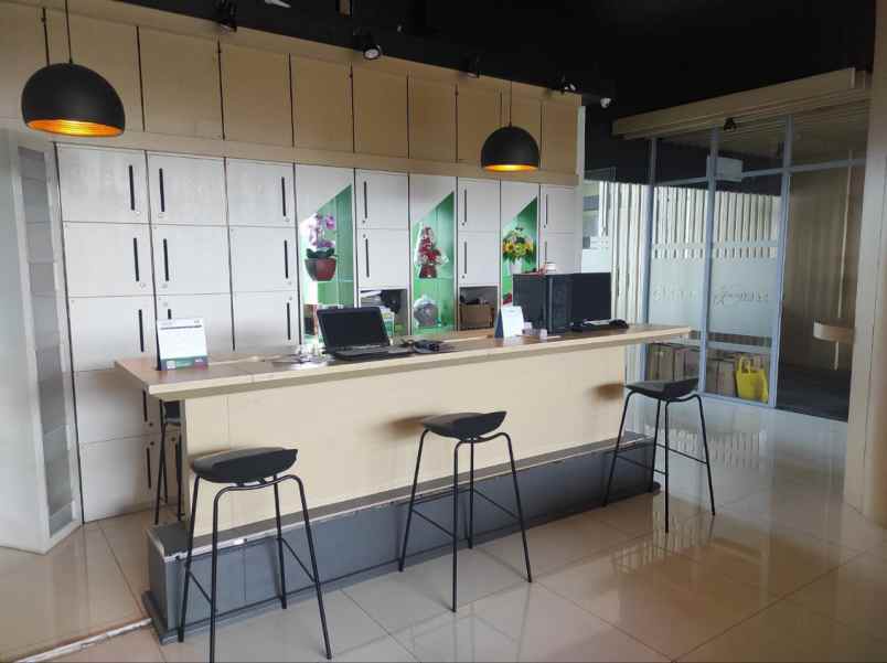 kantor ambengan 2 lantai